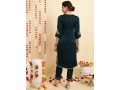 suits-for-women-elegant-and-professional-attire-for-every-occasion-small-2