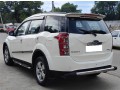 xuv500-w8-2013-model-white-colour-small-3