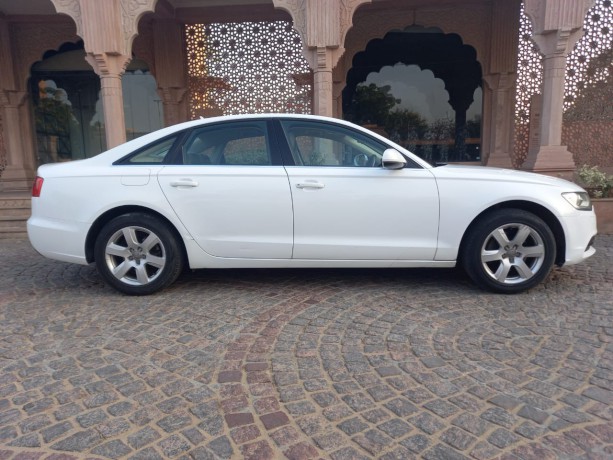 audi-a4-car-hire-jaipur-big-0